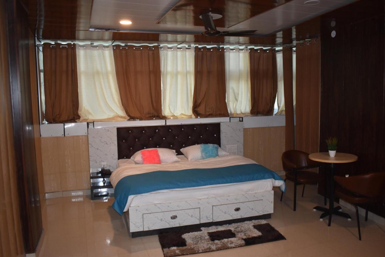 Jai Maa Bhagwati Hotel Pithorāgarh Exteriér fotografie