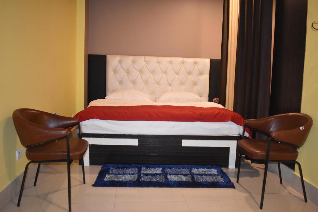 Jai Maa Bhagwati Hotel Pithorāgarh Exteriér fotografie