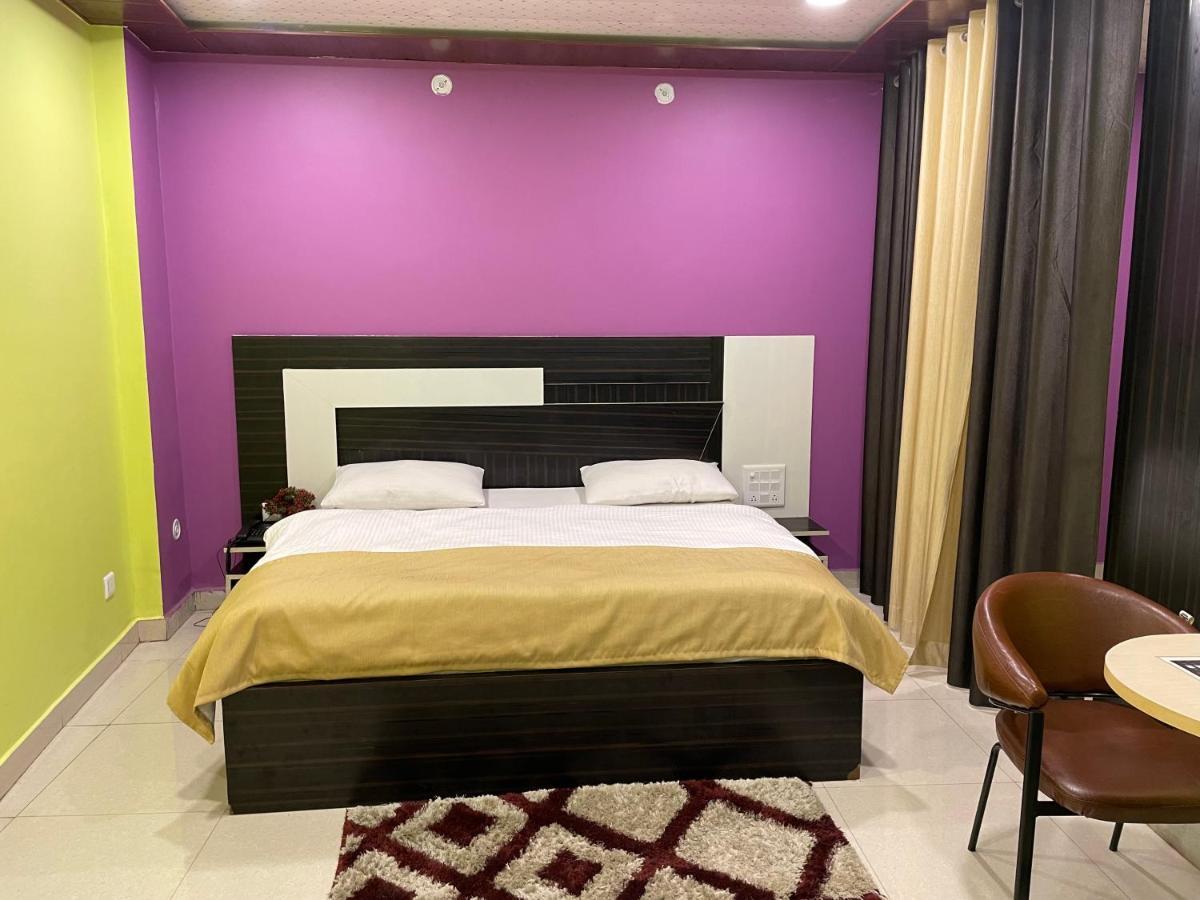 Jai Maa Bhagwati Hotel Pithorāgarh Exteriér fotografie